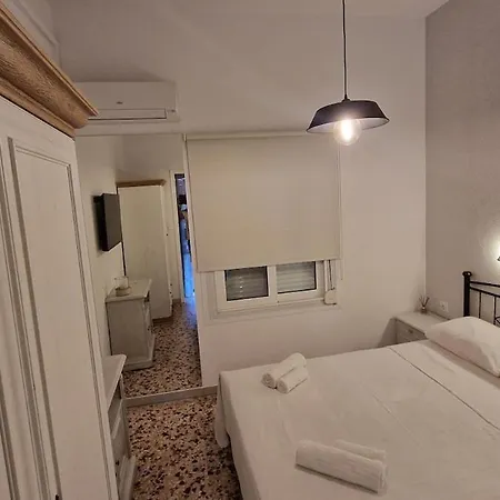 Сasa de vacaciones House - Costal Escape Just Steps From The *